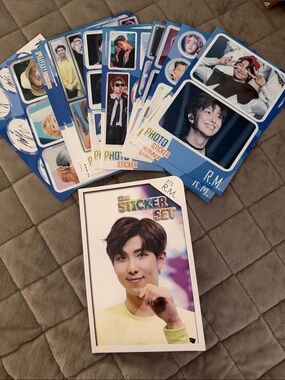 RM Photo Sticker 16 sheet  Set - Blue & White Card Pack